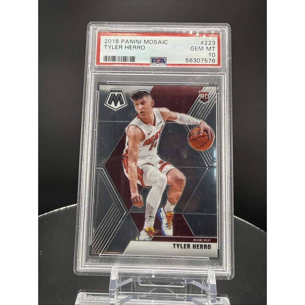 Tyler Herro #223 Panini Mosaic Rookie Card #223. White Jersey, Gem MT 10.
